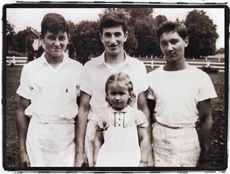 Pep (fruthest left), older brother Elmer, cousing Johnny Falini and niece, Wanda Polite around 1939